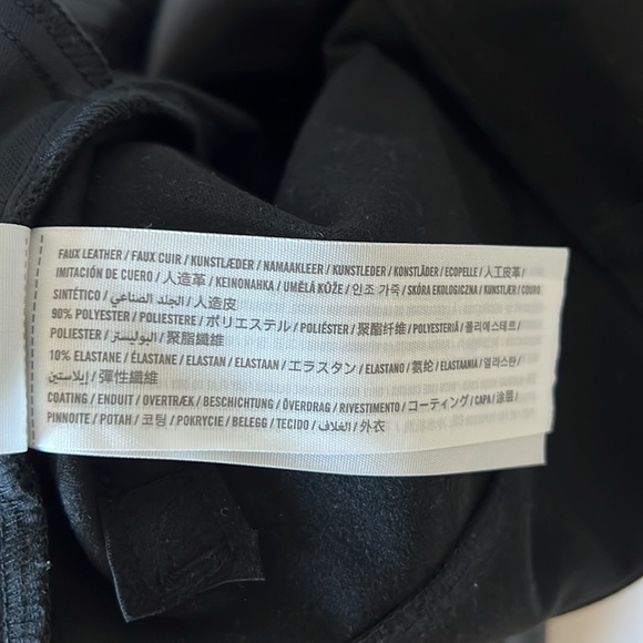 Abercrombie Faux Leather Pants - Size 27 - Picture 5 of 11